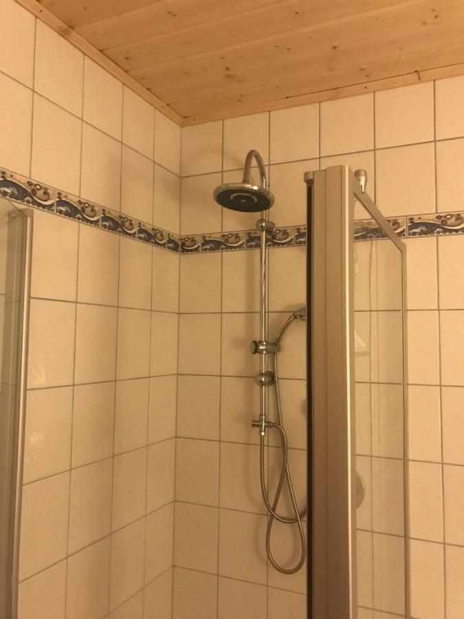 Ferienwohnung Am Gruenen Band Hellingen Ngoại thất bức ảnh