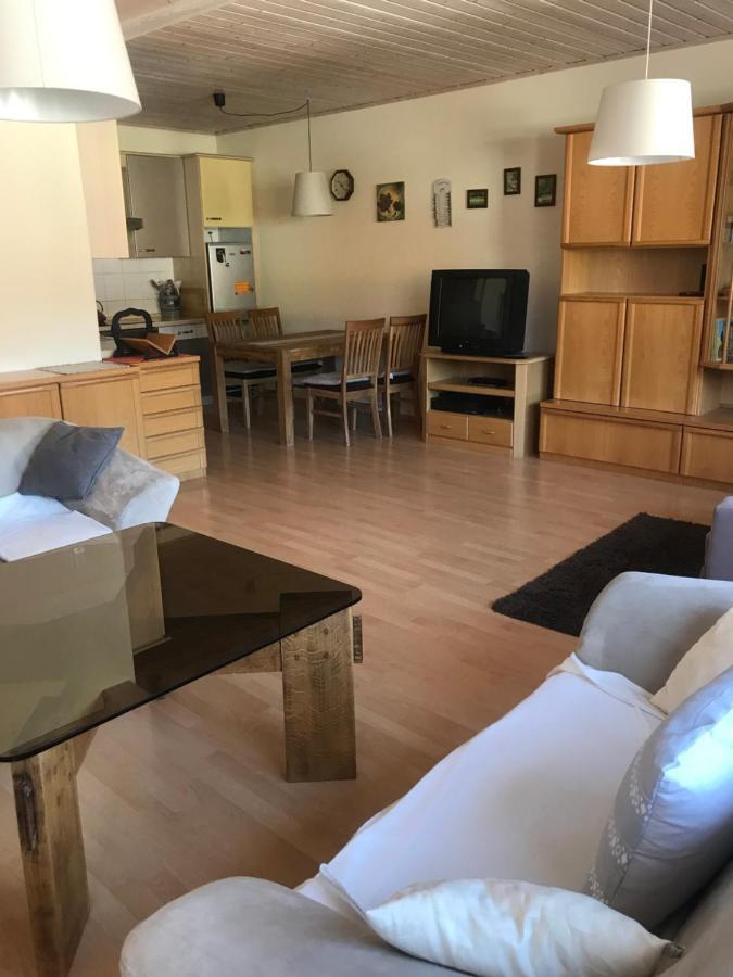 Ferienwohnung Am Gruenen Band Hellingen Ngoại thất bức ảnh