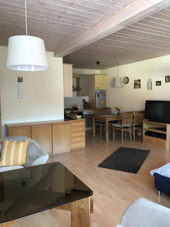 Ferienwohnung Am Gruenen Band Hellingen Ngoại thất bức ảnh